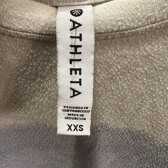 Athleta Crewneck Rainbow XXS - Picture 3 of 3